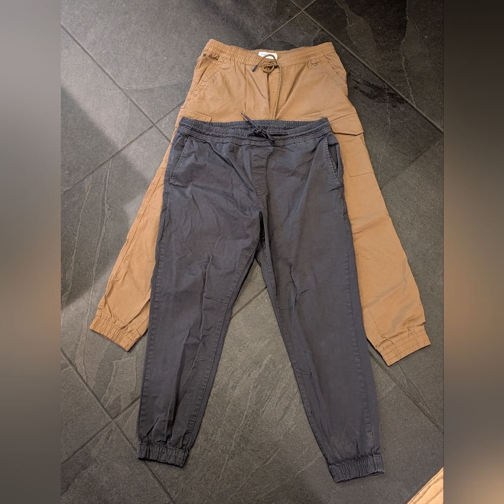 Men's Cargo Pants in Gray and Tan